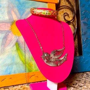 Vintage Look Silver Bird Necklace 15” long